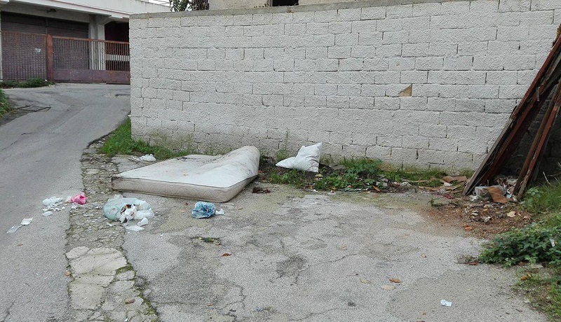 discarica-via-miceli2