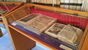 mostra-libri-antichi-crocifisso-monreale-2