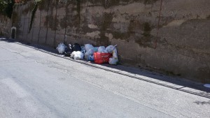 villaciambra-rifiuti5