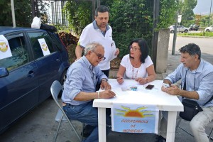 raccolta-firme-illuminazione1