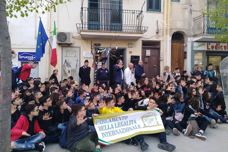 Incontri poliziotti online