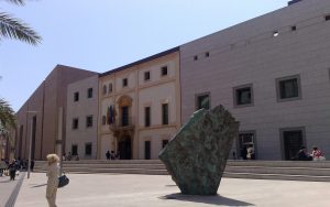 violenza condannato monreale detenzione turbativa d'asta obblighi familiari reddito cittadinanza atti persecutori dentista